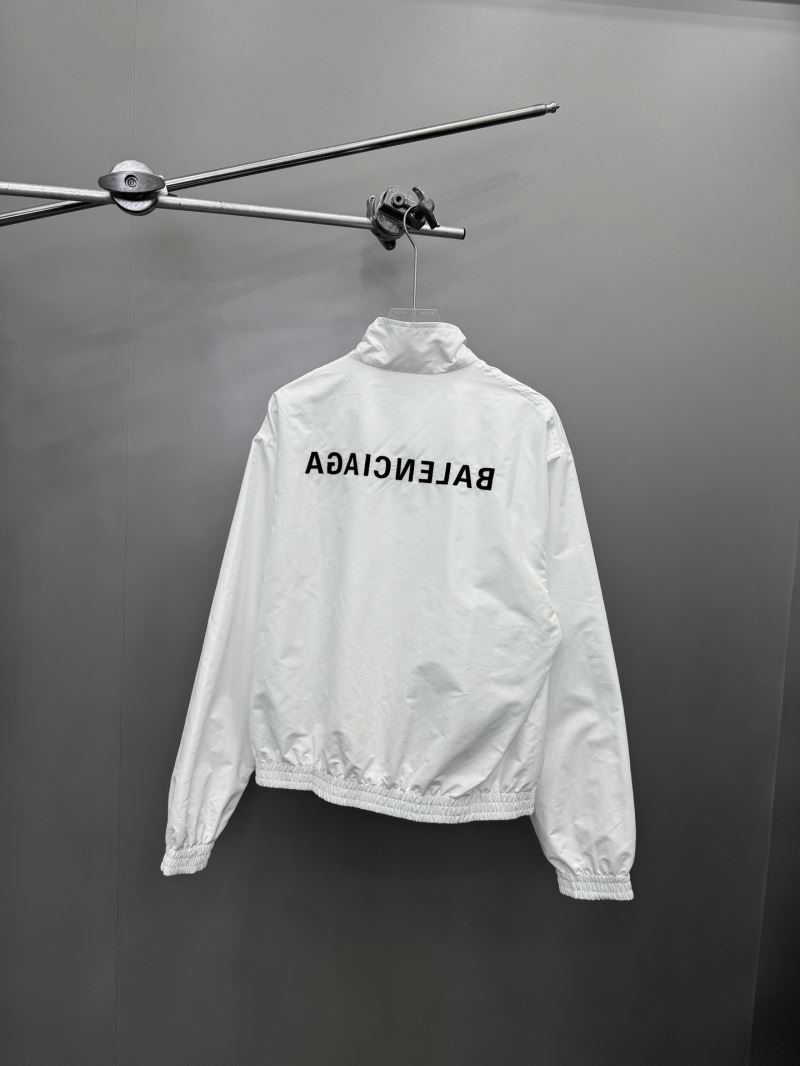 Unclassified Brand Outwear